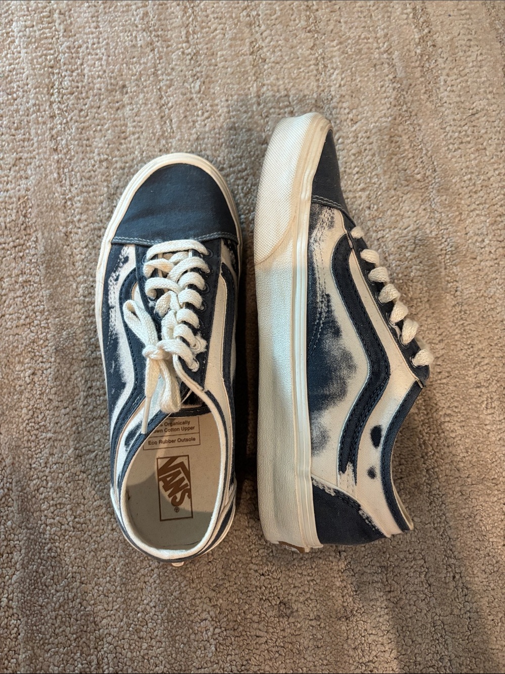 Vans Old Skool Sneakers in Navy and White Tie-Dye